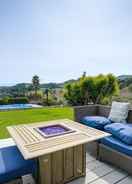 Ảnh chính Pleasanton Vacation Rental w/ Private Pool & Yard!