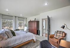 其他 6 Beautiful Ranch Home w/ Cascade Mountain View