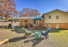 Others 7 Modern Birmingham Escape w/ Yard + Fire Pit!