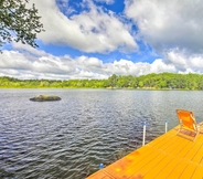 Lain-lain 6 Lakefront Cabin w/ Private Dock & Fire Pit!