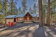 Lainnya Homey Long Barn Cabin w/ Deck & Fire Pit!