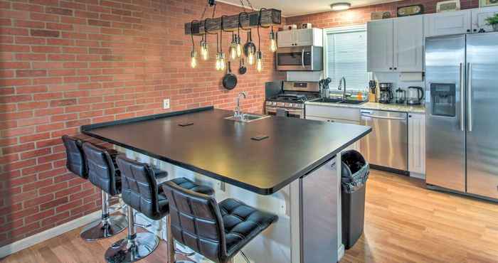 Khác Pet-friendly Duplex Home Near Downtown KC!