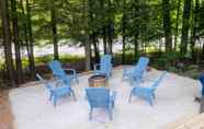 Others 5 Family Getaway w/ Deck: 1/4 Mi to Torch Lake!