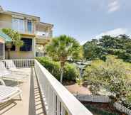 Others 5 Santa Rosa Beach House: Screened-in Porch & Deck!