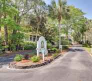 Others 6 Santa Rosa Beach House: Screened-in Porch & Deck!