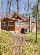 ภาพหลัก Lake Wallenpaupack Cabin w/ Boat Trailer Parking