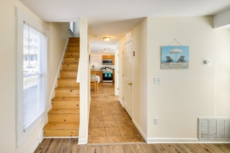 Others 4 Milford Vacation Rental: Steps to the Beach!