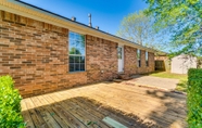 Lain-lain 7 Suburban Conway Vacation Rental: 2 Mi to Uca!