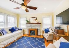 Others 3 Point Lookout Cottage - Walk to Beach!