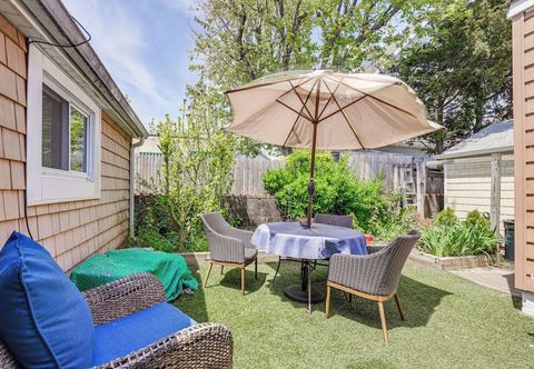 Others Point Lookout Cottage - Walk to Beach!