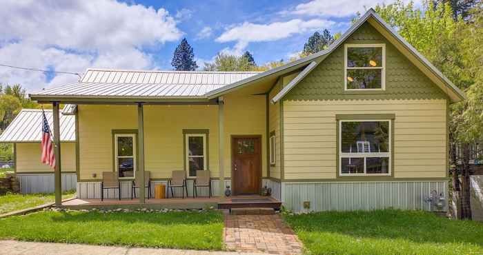 Khác Downtown Bonners Ferry Home w/ Covered Porch!