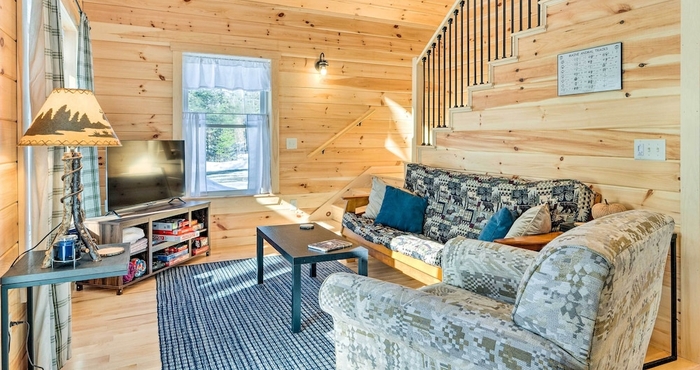 Others Maine Cabin Rental on Rangeley Lake!