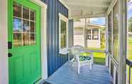 Others 4 Chic Cottage w/ Private Yard: Steps to Beach!