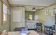 Others 2 Mt Lookout Tiny House w/ Backyard & Fire Pit!