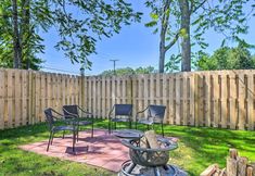 其他 2 Mt Lookout Tiny House w/ Backyard & Fire Pit!