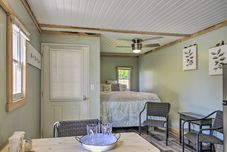 其他 Mt Lookout Tiny House w/ Backyard & Fire Pit!