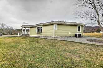 Lainnya 4 Modern Marlinton Home w/ Hot Tub & Mtn Views!