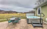 Lainnya 7 Modern Marlinton Home w/ Hot Tub & Mtn Views!