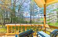 อื่นๆ 6 Franklin Cabin: Deck With Smoky Mountain Views!