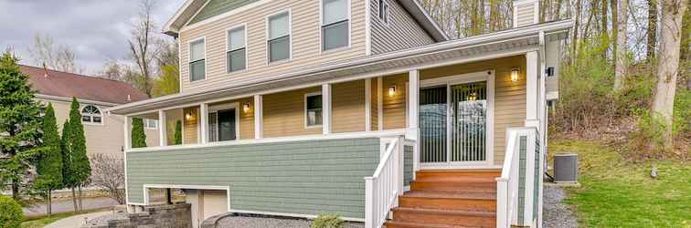 Lainnya Saratoga Springs Vacation Rental w/ Lake Views!