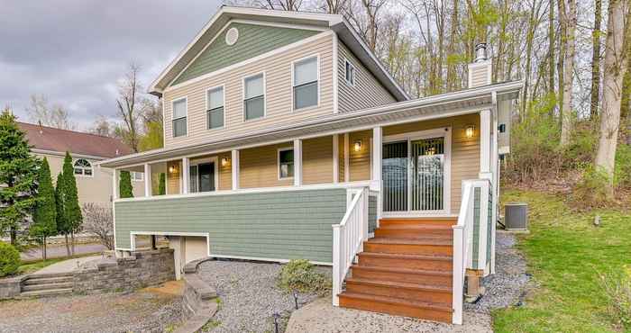 Lainnya Saratoga Springs Vacation Rental w/ Lake Views!