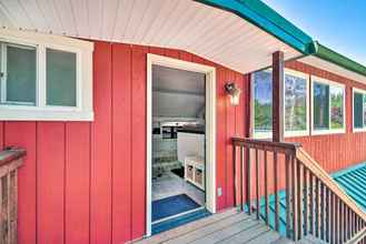 Others 4 Exceptional Chehalis Retreat w/ Scenic Views!