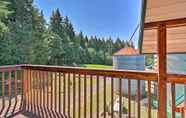 Others 7 Exceptional Chehalis Retreat w/ Scenic Views!