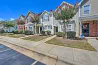 Others Cozy Greensboro Townhome ~ 7 Mi to UNC Campus