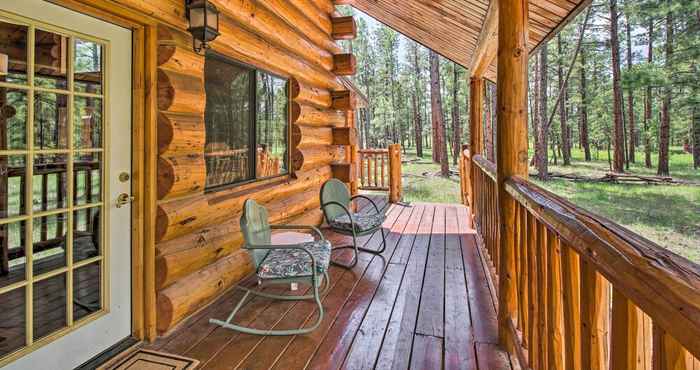 Lainnya Tranquil Mountain Cabin w/ Game Room & Fireplace!