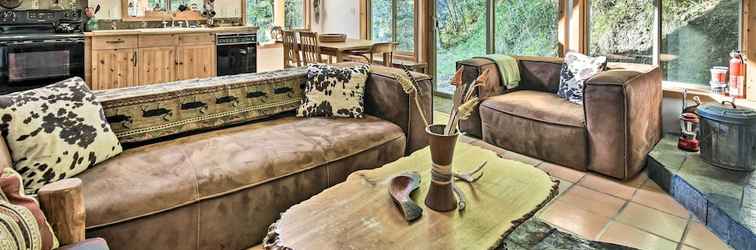 Lain-lain Cozy Rhododendron Cabin: Hike & Ski Nearby!