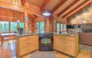 Others 7 Tree-lined Cruso Cabin, Cold Mountain Views!