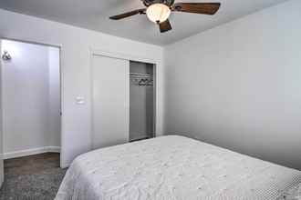 อื่นๆ 4 Central Bakersfield Townhome w/ Private Patio