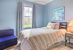 Others 5 Mountain-view Zirconia Home: Walk to Lake Summit!