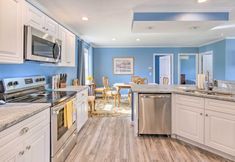 Others 7 Mountain-view Zirconia Home: Walk to Lake Summit!