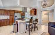 Lainnya 4 Condo w/ Pool Access ~ 7 Mi to Dtwn Chandler!