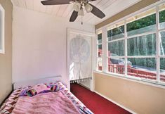 Others 7 \sun-dappled Retreat: Walk to Restaurants!