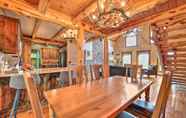 Lainnya 4 Eureka Springs Area Cabin w/ Deck + 7 Acres!