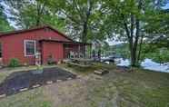 Lainnya 4 Riverfront Escape w/ Dock: 19 Mi to Saratoga!