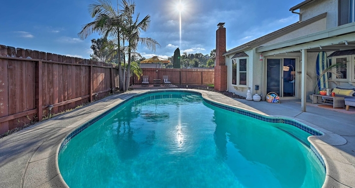 Others Modern Oceanside Home w/ Pool & Putting Green