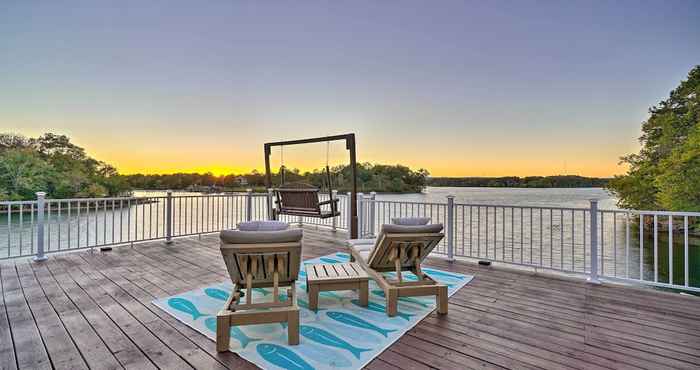 Others Luxe Lake Chickamauga Retreat w/ Boat Dock!