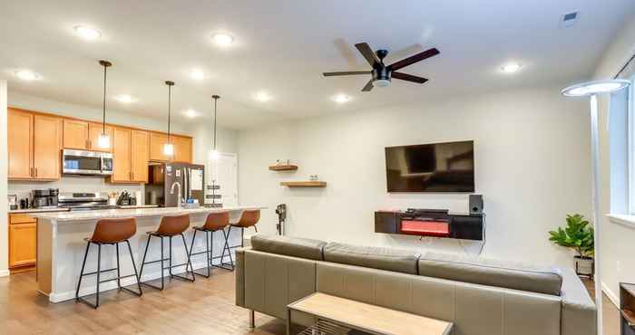 Others Modern Commerce City Vacation Rental, Near Dia!