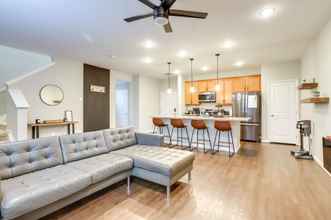 Others 4 Modern Commerce City Vacation Rental, Near Dia!