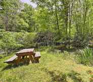 Others 2 Blue Ridge Mountain Sanctuary With Pond & Views!