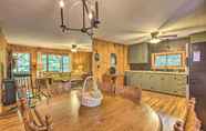 Lain-lain 7 Cozy Roaring Gap Retreat With Fire Pit & Patio!