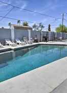 Primary image Ultimate Phoenix Group Getaway: Patio + Pool!