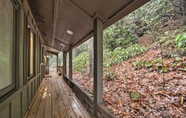 Others 3 Chic Cashiers Cabin: Mountain View, Screened Porch