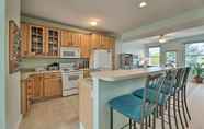 Others 6 Bright, Beautiful Manistee Condo Near Beach + Pool