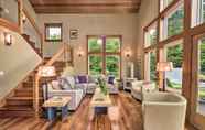 Others 7 Gorgeous Whidbey Island Oasis w/ Hot Tub & Cabana!