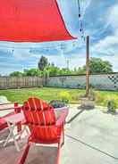 Primary image Bright Bakersfield Home w/ Fire Pit & Yard!