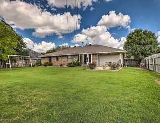 Others 2 Pet-friendly Bryan Home < 5 Mi to Texas A&m!